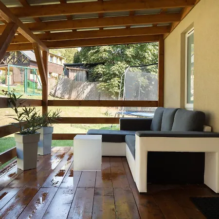 Laurahaus Holiday home Decin